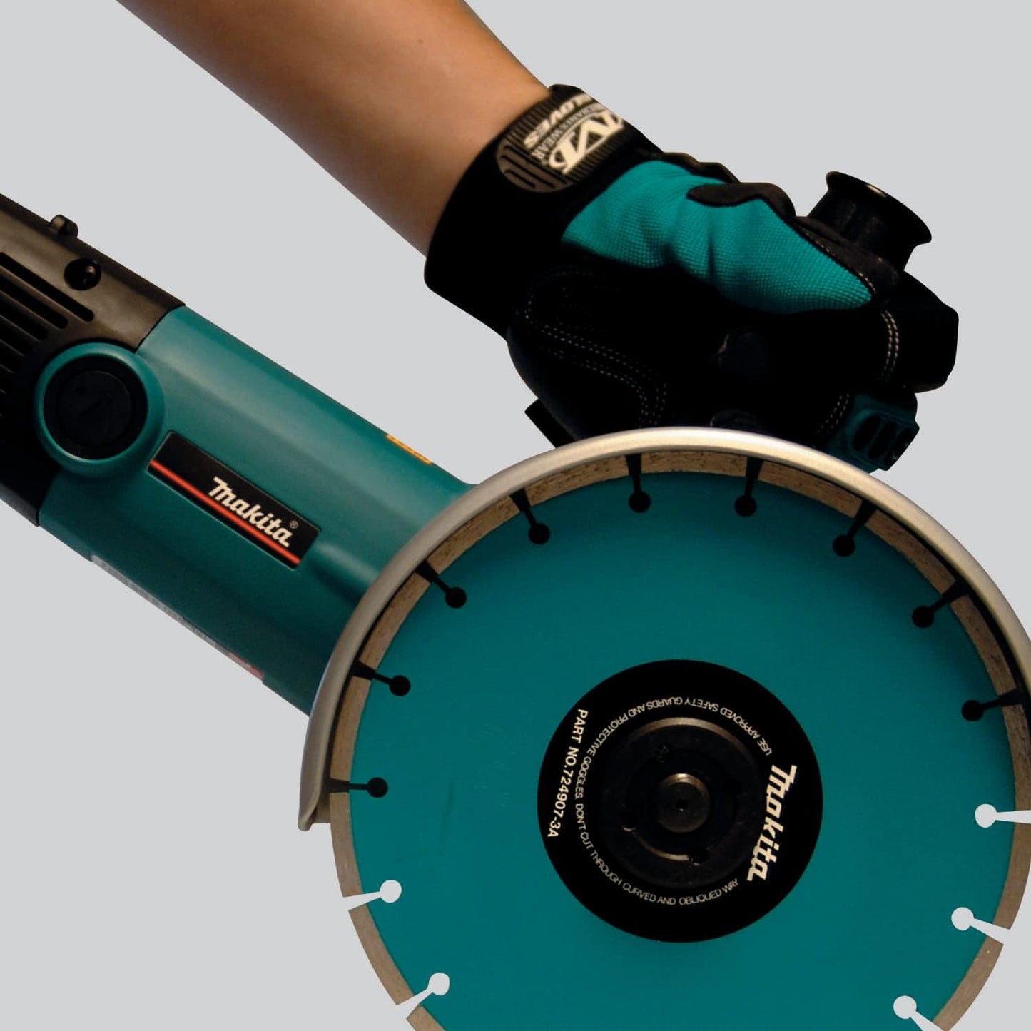 Makita DTW300Z 18V Brushless Cordless Impact Wrench – Batteries and Charger Sold Separately.